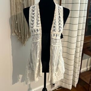 BKE Boutique crocheted cream vest
